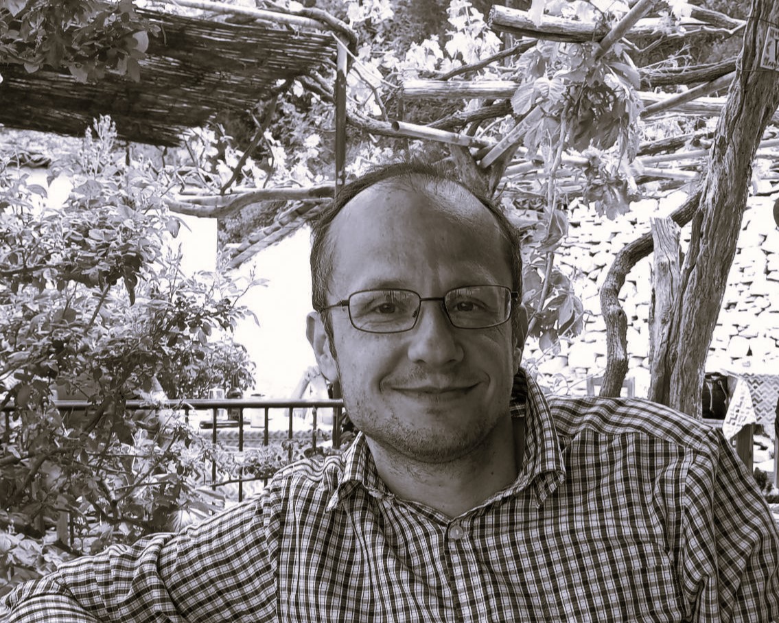 Nikos Sfaménos | Poesie