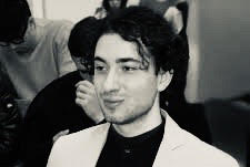 Ulrich D. Estarossa | Acque farsa